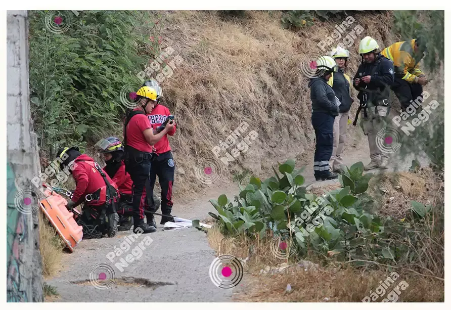 Anciano murió al caer a una barranca de 15 metros en Xochimehuacan.