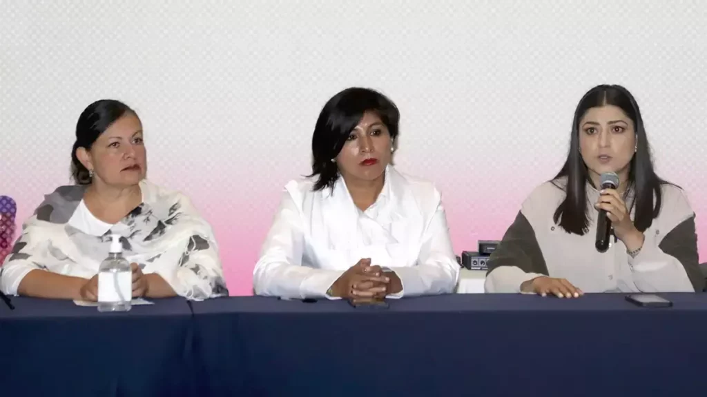 Poblanas llaman a impulsar a una mujer para la gubernatura de Puebla.