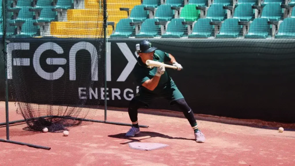 Pericos de Puebla se alista para su debut en la Liga Mexicana de Beisbol.