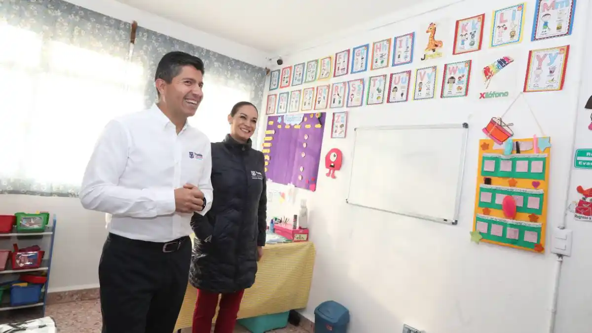 Entrega Ayuntamiento de Puebla apoyo mil 500 a beneficiarios de estancias infantiles
