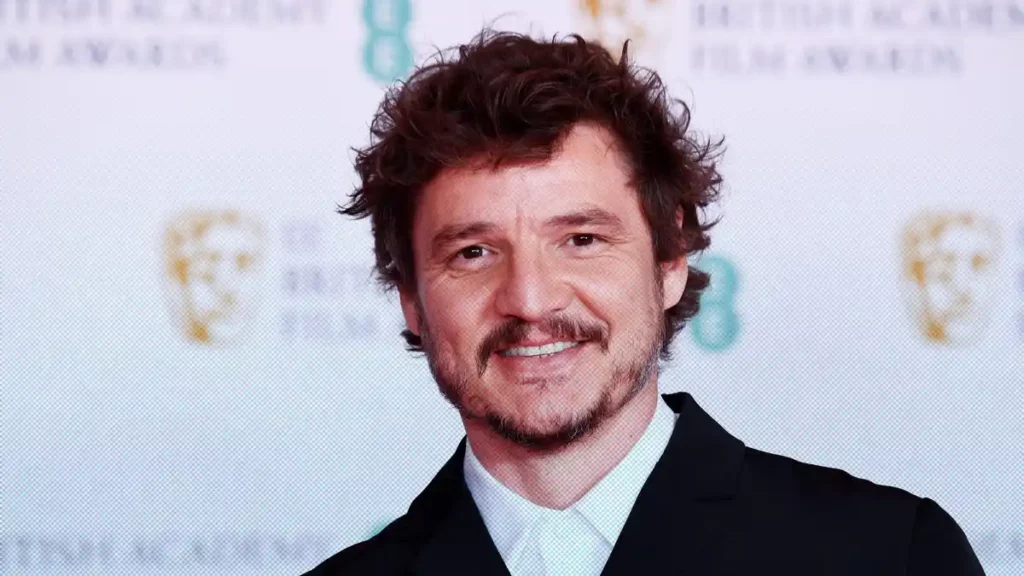 Así lucía Pedro Pascal en un spot de Polaroid en 1999