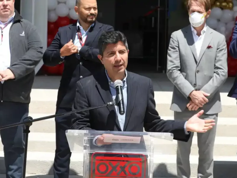 Inauguran centro de distribución de tiendas de conveniencia en Puebla Capital