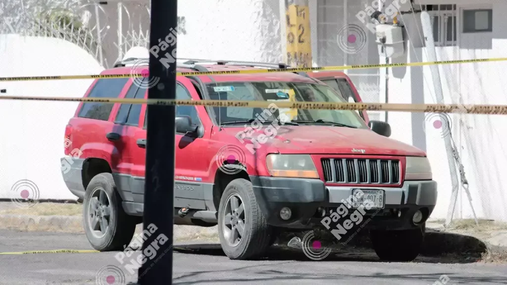 Dentro de su camioneta, muere un hombre en San José Mayorazgo