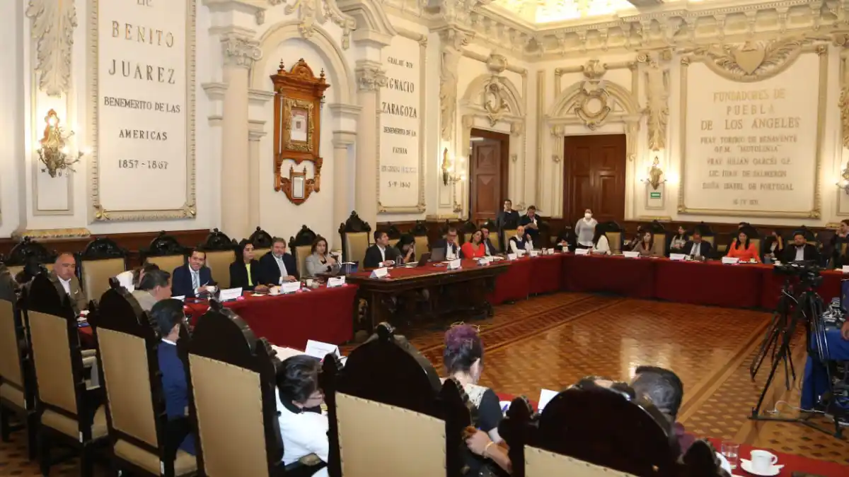 Obras y servicios públicos, prioridad en el gasto público en Puebla Capital