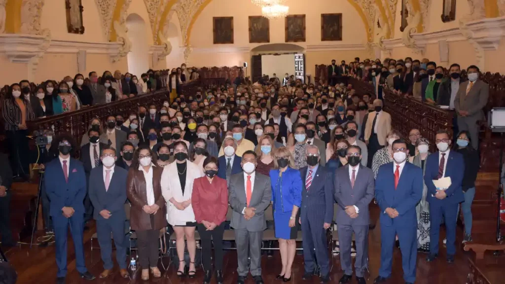 Toman protesta los miembros del H. Consejo Universitario, periodo 2023-2025