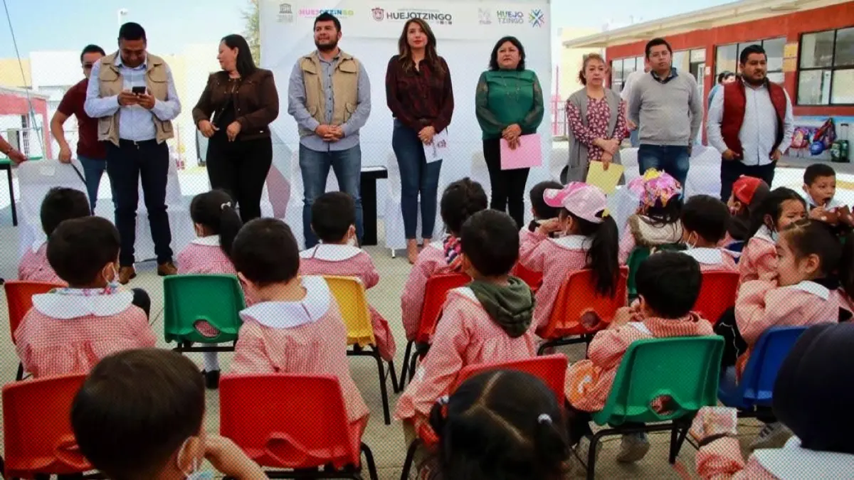 Angélica Alvarado pone en marcha el Programa Municipal “Escuela Digna”.