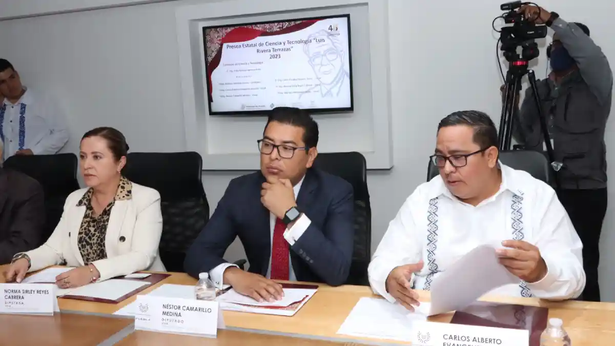 En Comisión, presentan convocatoria para la Presea Estatal de Ciencia y Tecnología “Luis Rivera Terrazas 2023”