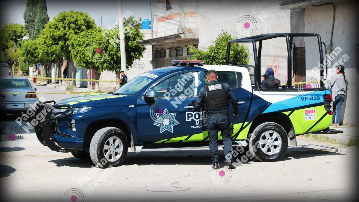 Afuera de su casa, un hombre murió por alcoholismo en la colonia Constitución Mexicana.