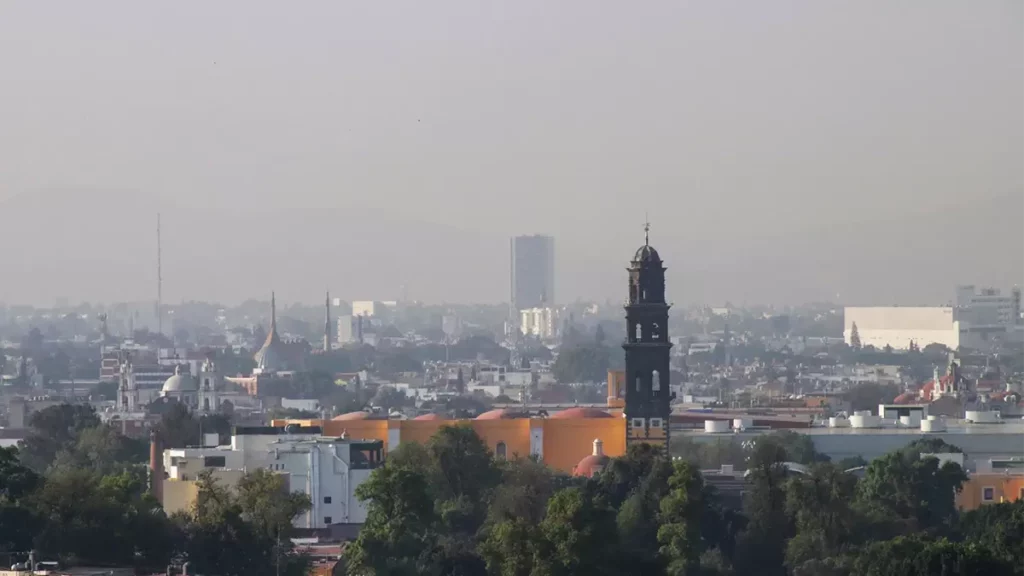 Puebla presenta calidad de aire regular; toma precauciones