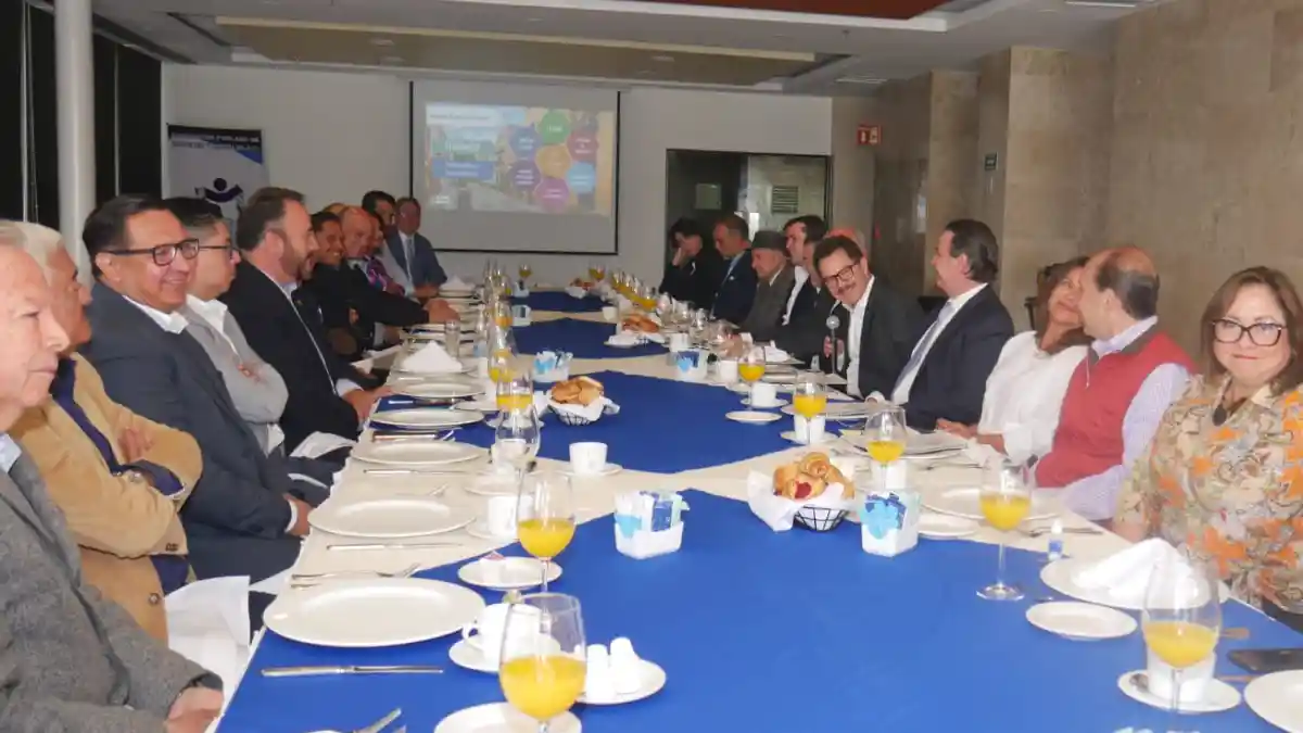 El crecimiento de Puebla y el bienestar de los poblanos exige el compromiso e involucramiento de todos: Ignacio Mier