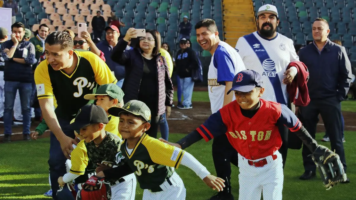 Eduardo Rivera presenta el Torneo Nacional de Beisbol Infantil en Puebla