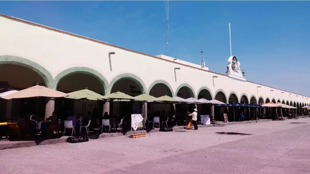 Restauranteros de las Cholulas vs Vía Recreativa; aseguran que bajarán sus ventas 
