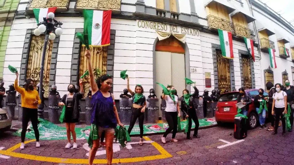 Morena Puebla urge al Congreso discutir la despenalización del aborto