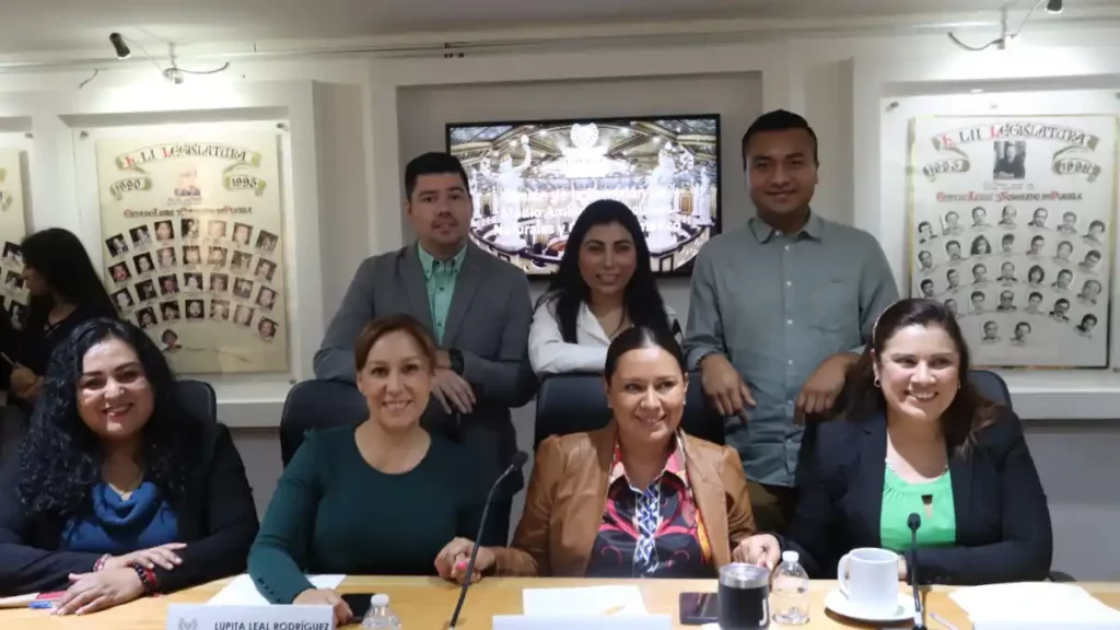 Comisión del Congreso avala Acuerdo para que autoridades vigilen funcionamiento adecuado de rellenos sanitarios