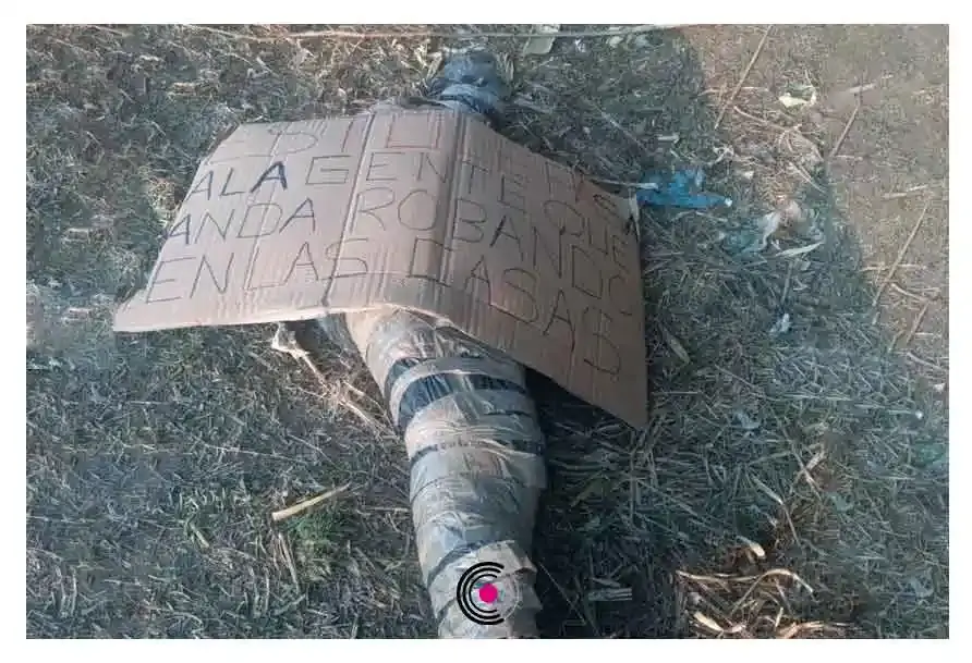 Localizan cuerpo embolsado y con mensaje en Tecamachalco