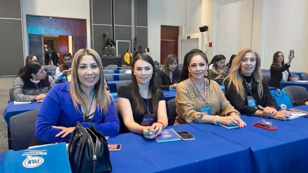 Participa María de la Barreda en el Primer Encuentro Nacional para el Desarrollo Integral de la Familia.