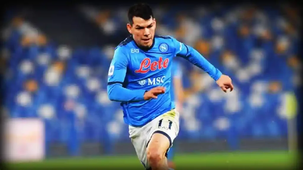 El Napoli buscaría vender al “Chuky” Lozano en el siguiente mercado de transferencias