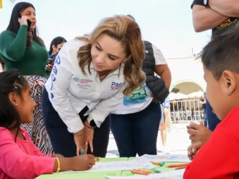 La niñez cholulteca festejó su día con alegría junto a Paola Angon y María de la Barreda.