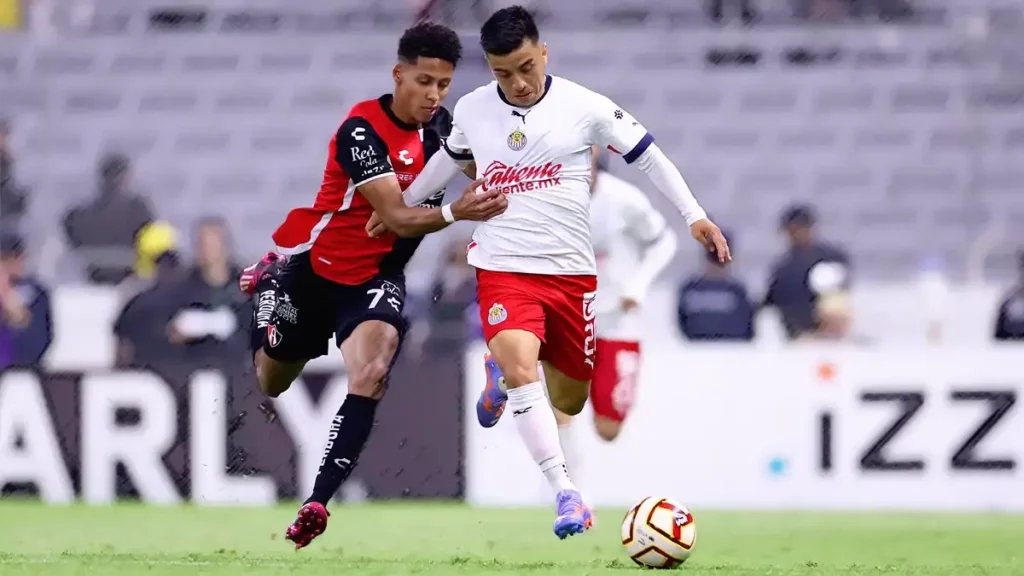 Atlas y Chivas dividen unidades en el Clásico Tapatío del Clausura 2023.