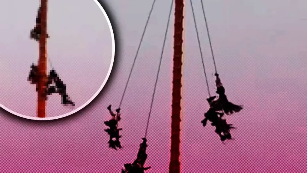 En-la-Feria-de-Xicotepec-voladores-de-enredan-y-casi-ocurre-una-tragedia