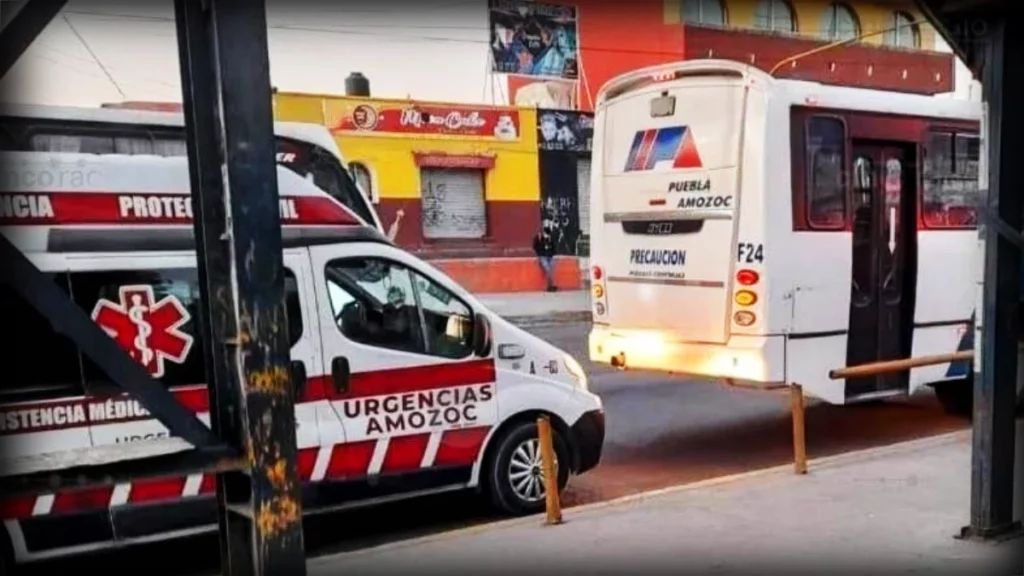 Pasajero termina baleado en asalto a transporte público en Amozoc