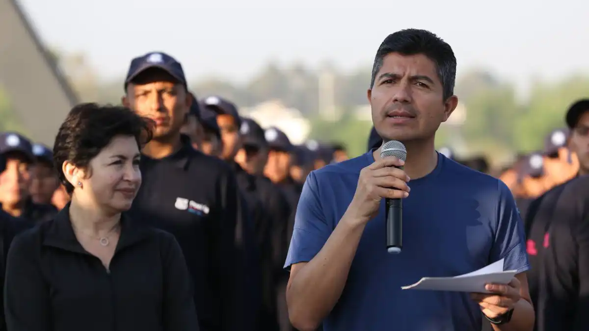 Ayuntamiento de Puebla celebra 8° carrera con cadetes y jóvenes
