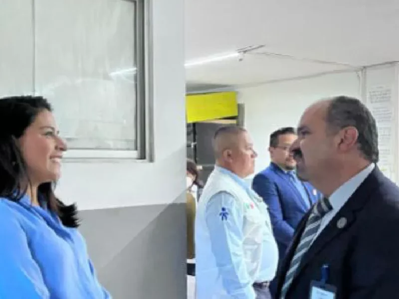 Fomenta la Regidora Berenice Porquillo la lectura entre internos del Cereso de Cholula