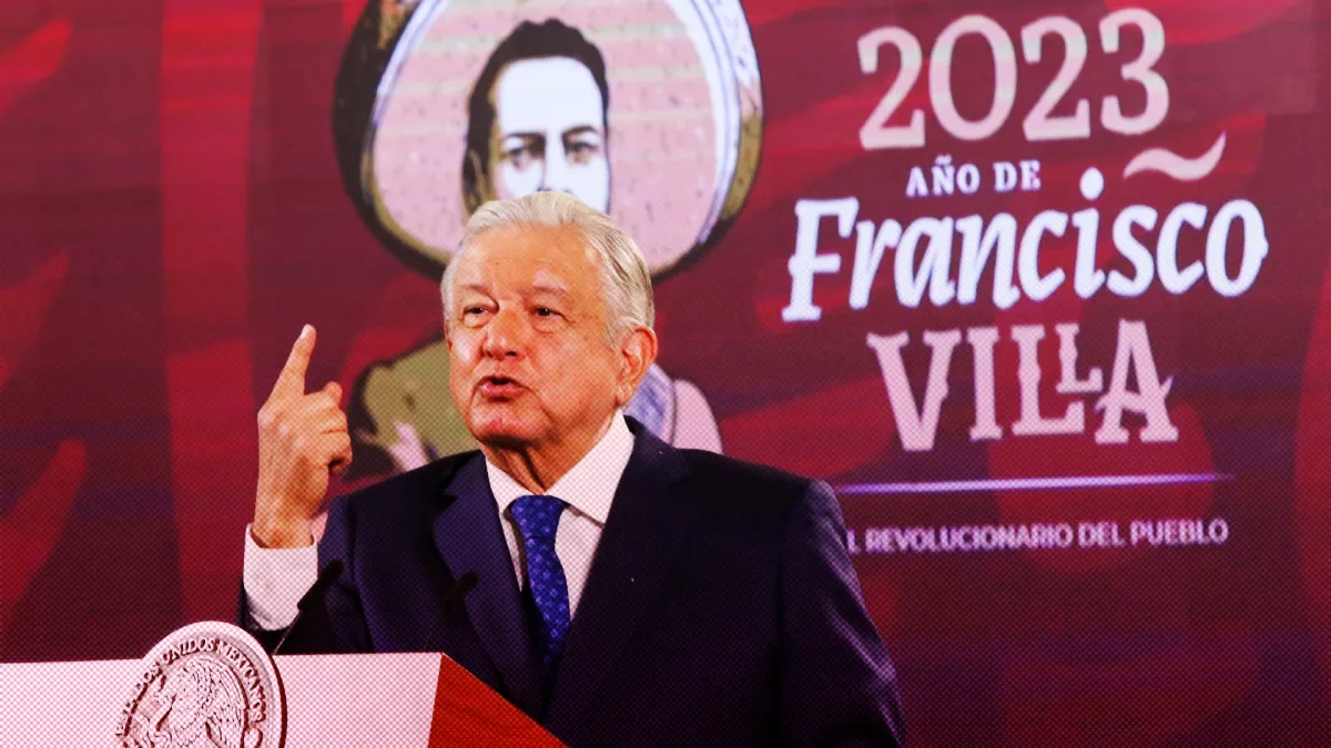 AMLO arremete contra la NBA por permitir el consumo de cannabis.