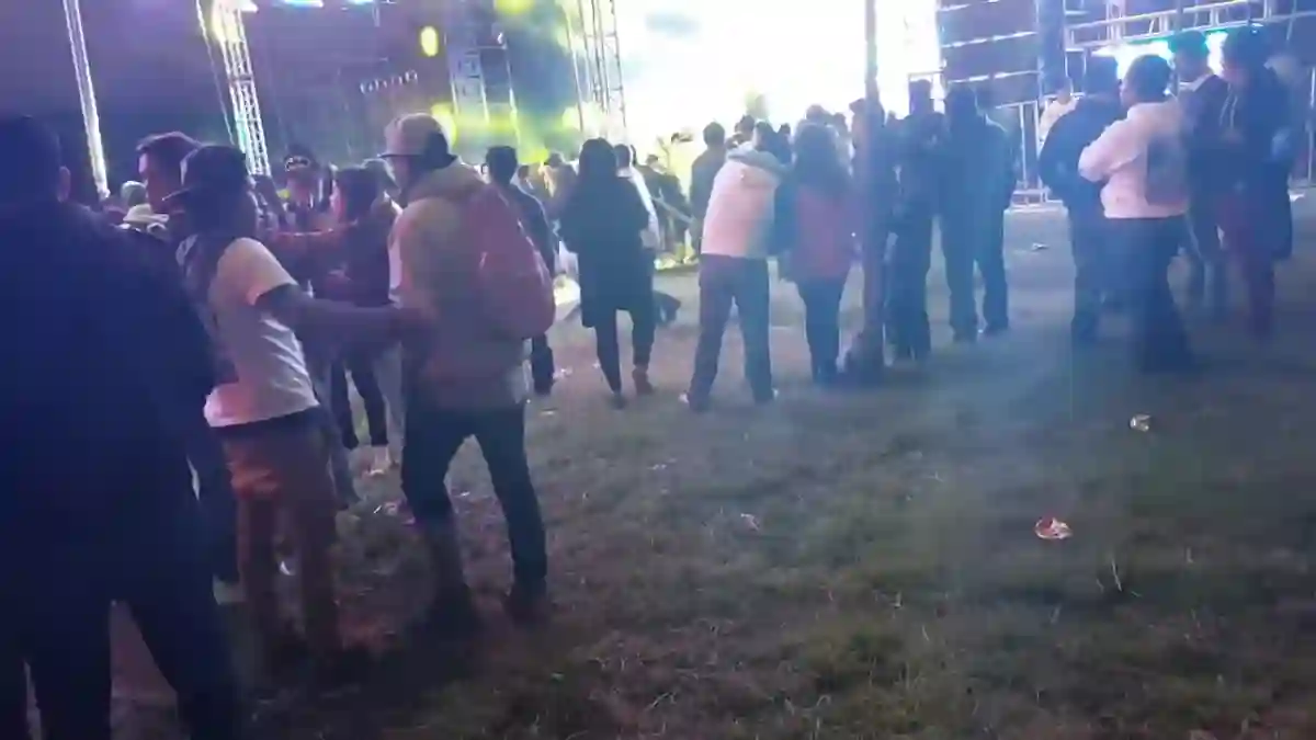 -Baile-de-Semana-Santa-en-Izucar-de-Matamoros-termina-en-pelea.