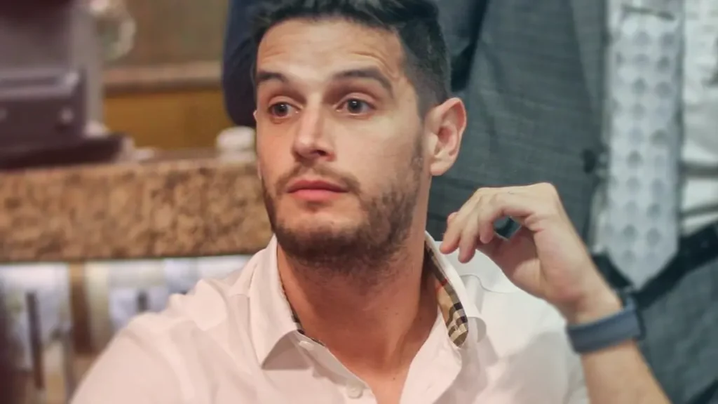 Acusan a Adrián Marcelo por presunto abuso contra su ex pareja