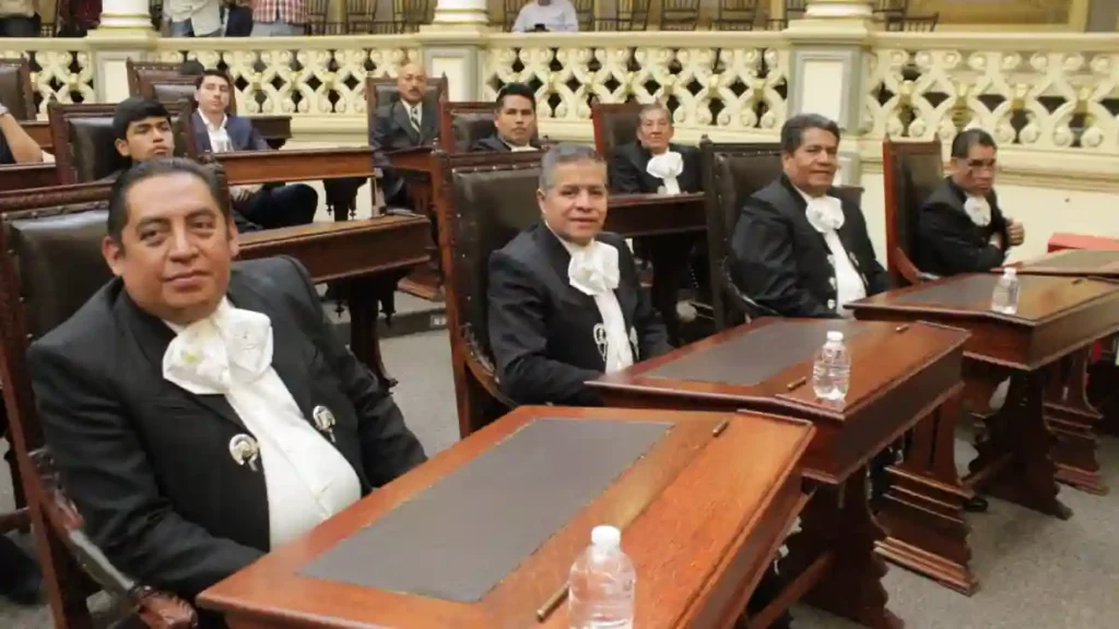 Congreso del Estado reconoce trayectoria del Mariachi Tapatío de Álvaro Paulino