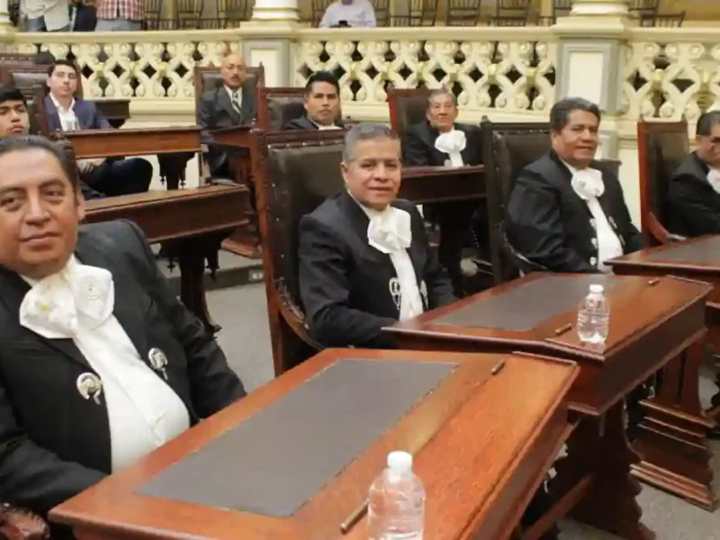 Congreso del Estado reconoce trayectoria del Mariachi Tapatío de Álvaro Paulino