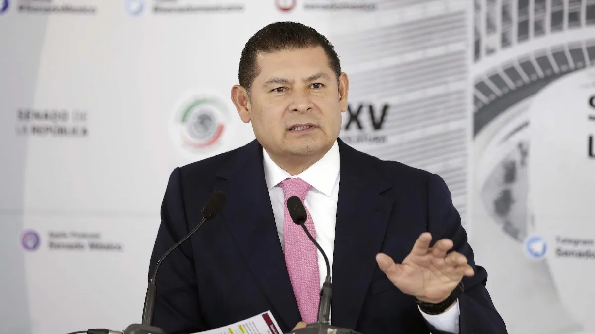 Armenta llama a defender intereses de México y generar condiciones para distribución justa de la riqueza
