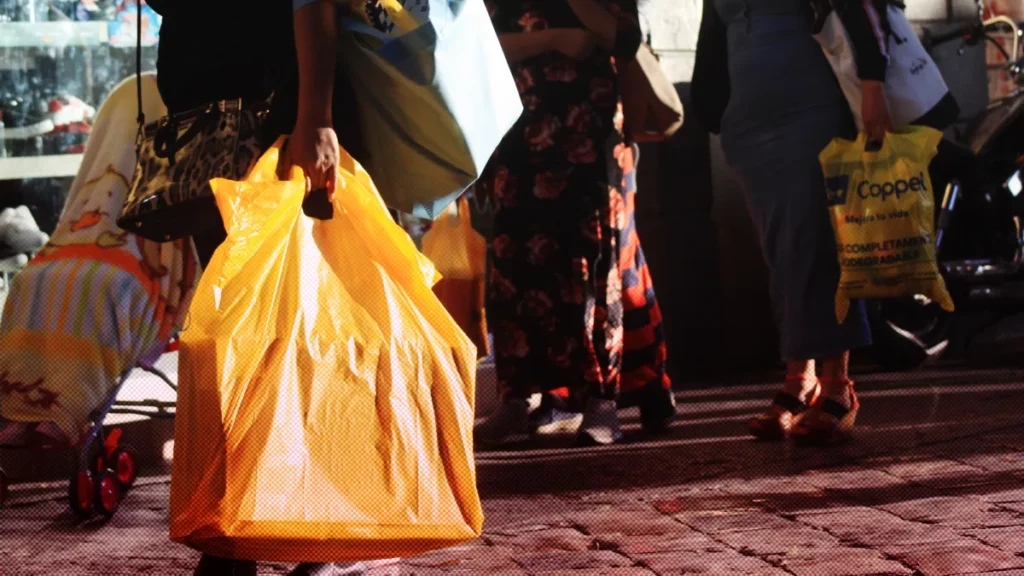 Luego de 4 años, San Pedro Cholula prohibirá bolsas de plástico y popotes 