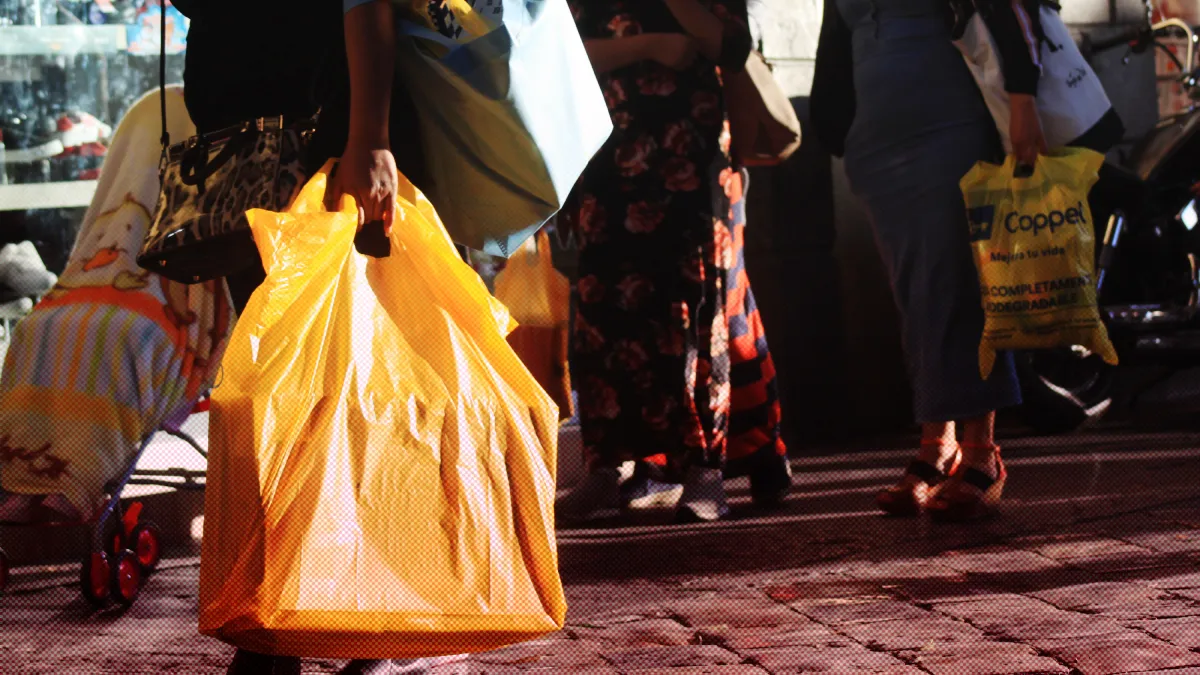 Luego de 4 años, San Pedro Cholula prohibirá bolsas de plástico y popotes 