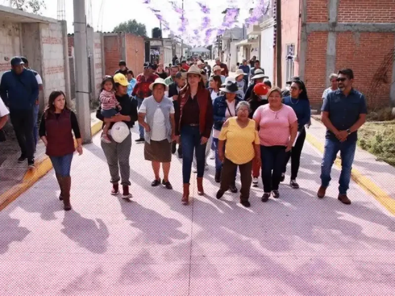 Inauguran en Xalmimilulco pavimentación de la Prolongación Porfirio Díaz.