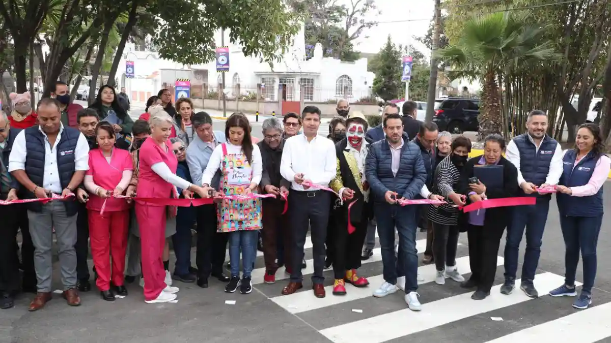 Ayuntamiento de Puebla inaugura la 18 Oriente tras su rehabilitación integral