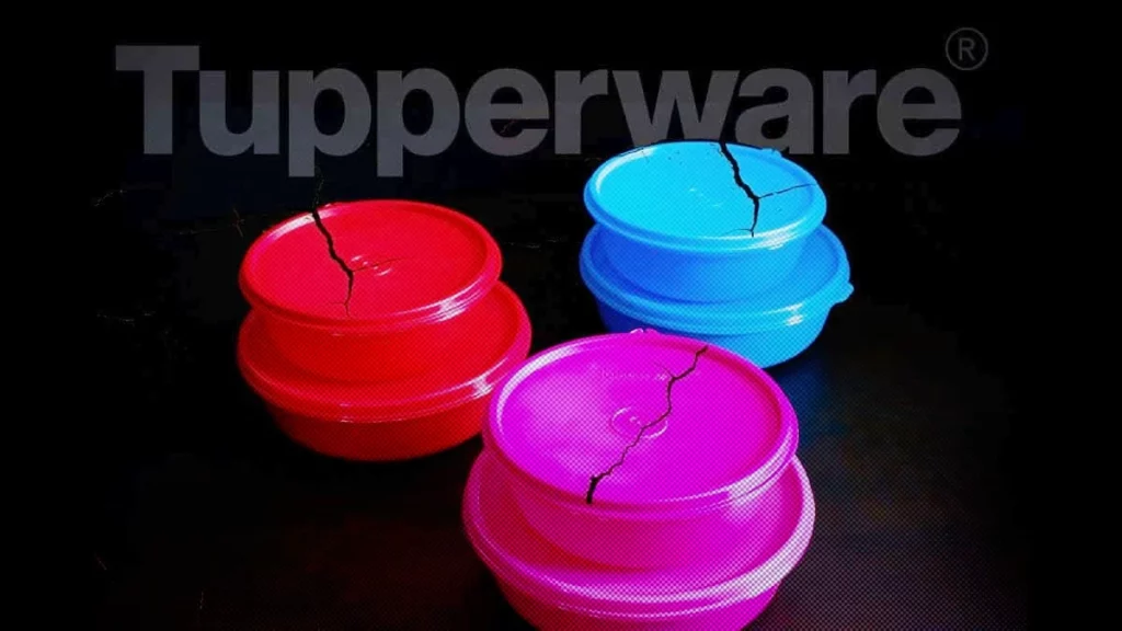 Tupperware está a punto de la quiebra por problemas financieros.