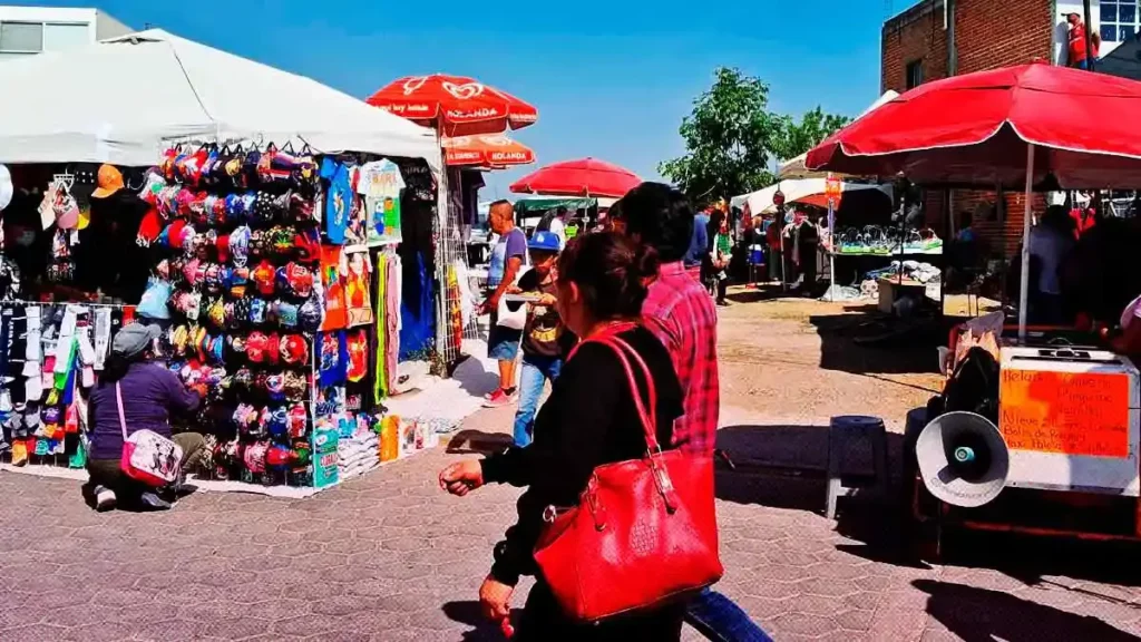 San Pedro y San Andrés Cholula regularán tianguis dominical en límites territoriales.