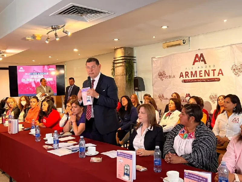 Armenta cumple en la defensa de las mujeres, la niñez y la juventud