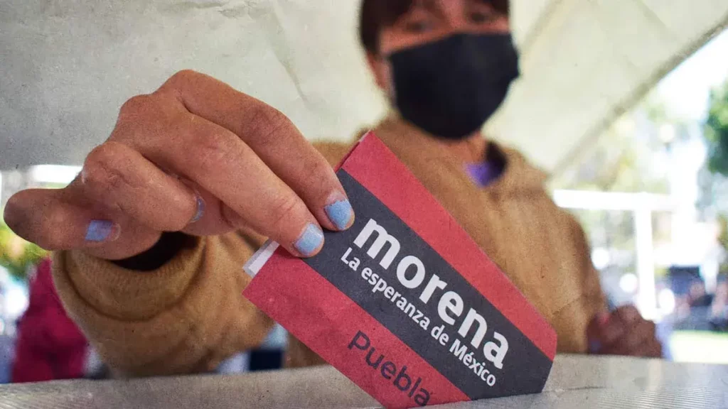 Morena le ganará al PAN en Puebla, según una encuesta