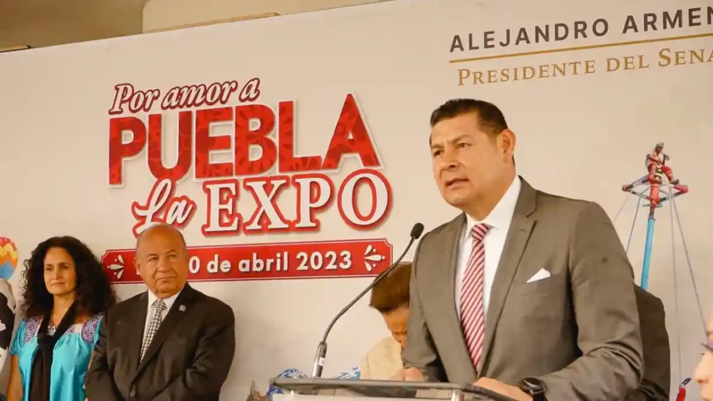 Armenta refrenda el amor a Puebla con una Expo artesanal, artística y cultural