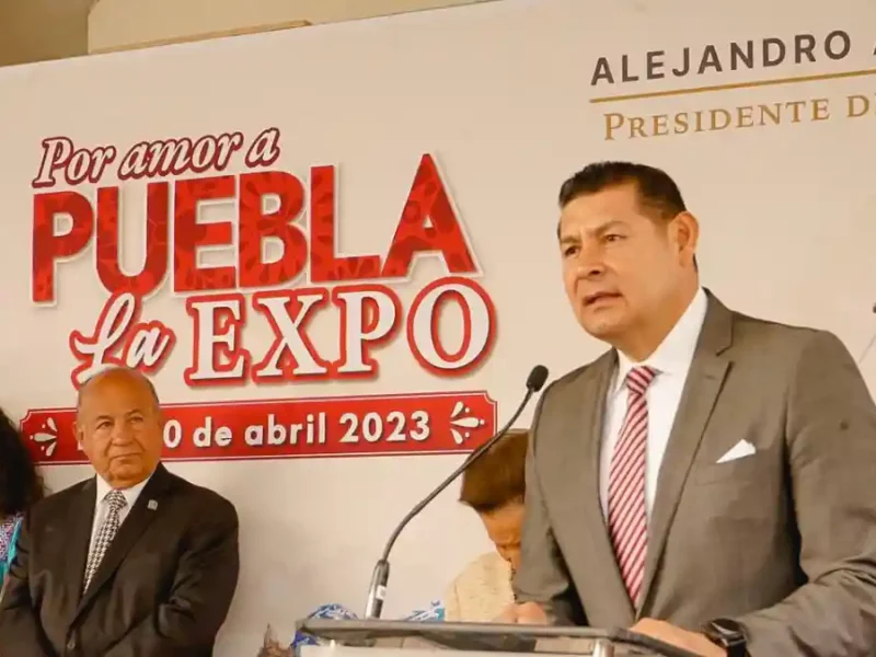 Armenta refrenda el amor a Puebla con una Expo artesanal, artística y cultural