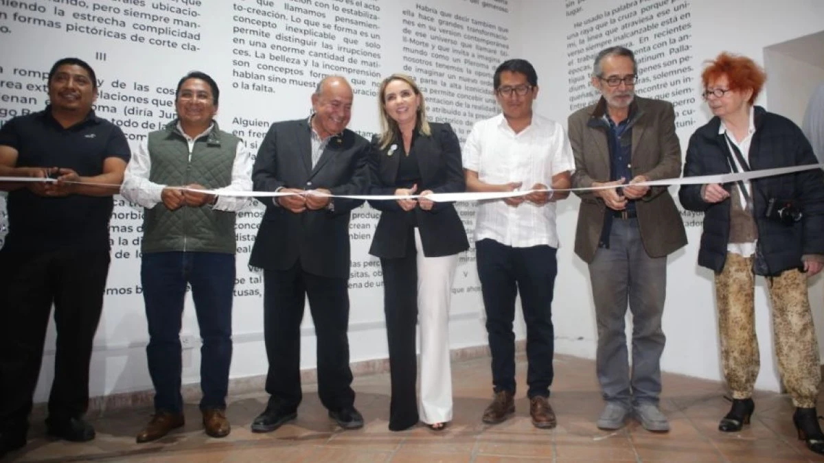 En Museo Casa Caballero Águila, Paola Angon inaugura exposiciones internacionales.