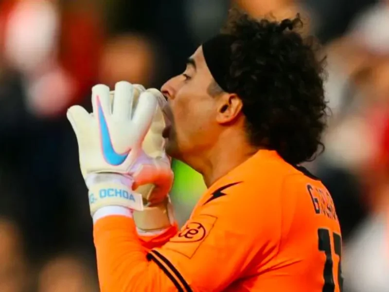 Con Guillermo Ochoa en el arco, el Salernitana goleó 3-0 al Sassuolo