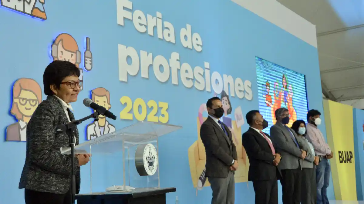 Inaugura la Rectora María Lilia Cedillo Ramírez Feria de Profesiones 2023