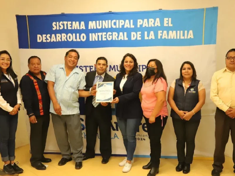 Lupita Cuautle encabeza la clausura del Curso de Sensibilización dirigido a conductores del transporte público