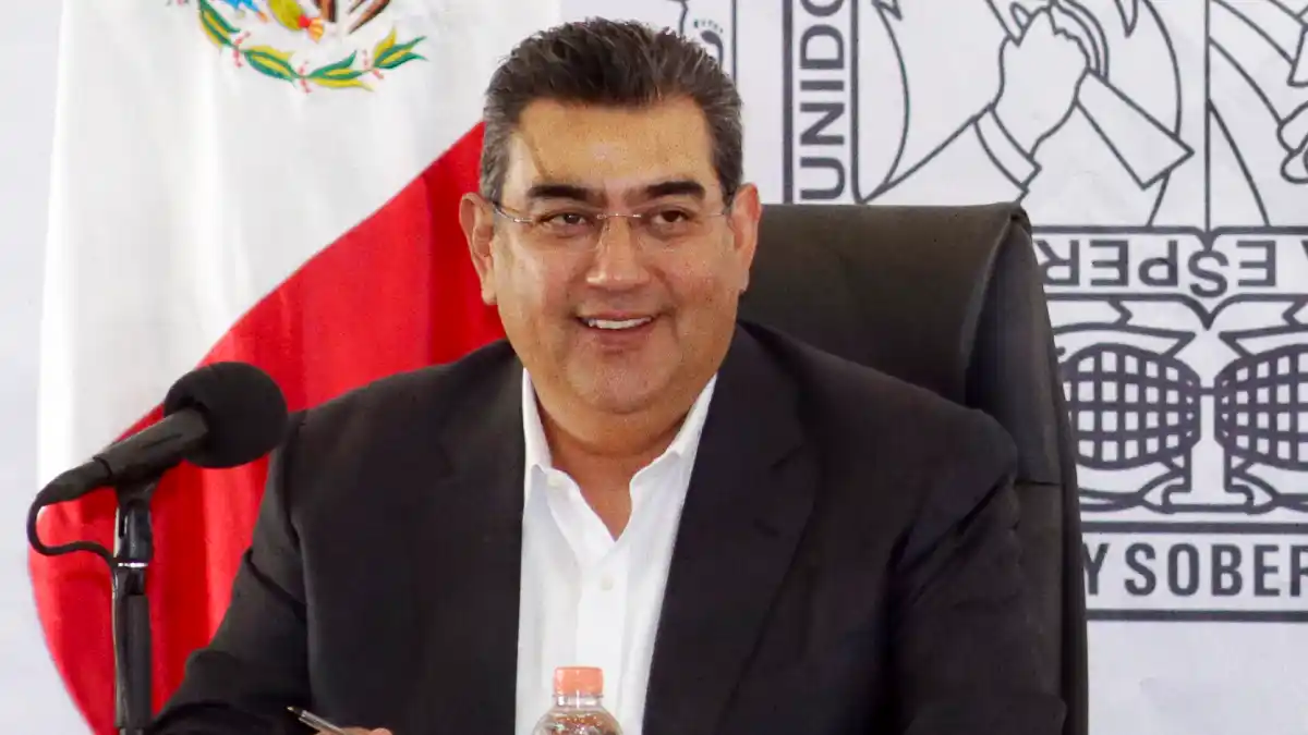 Sergio Salomón Céspedes descarta línea 4 de RUTA en Puebla