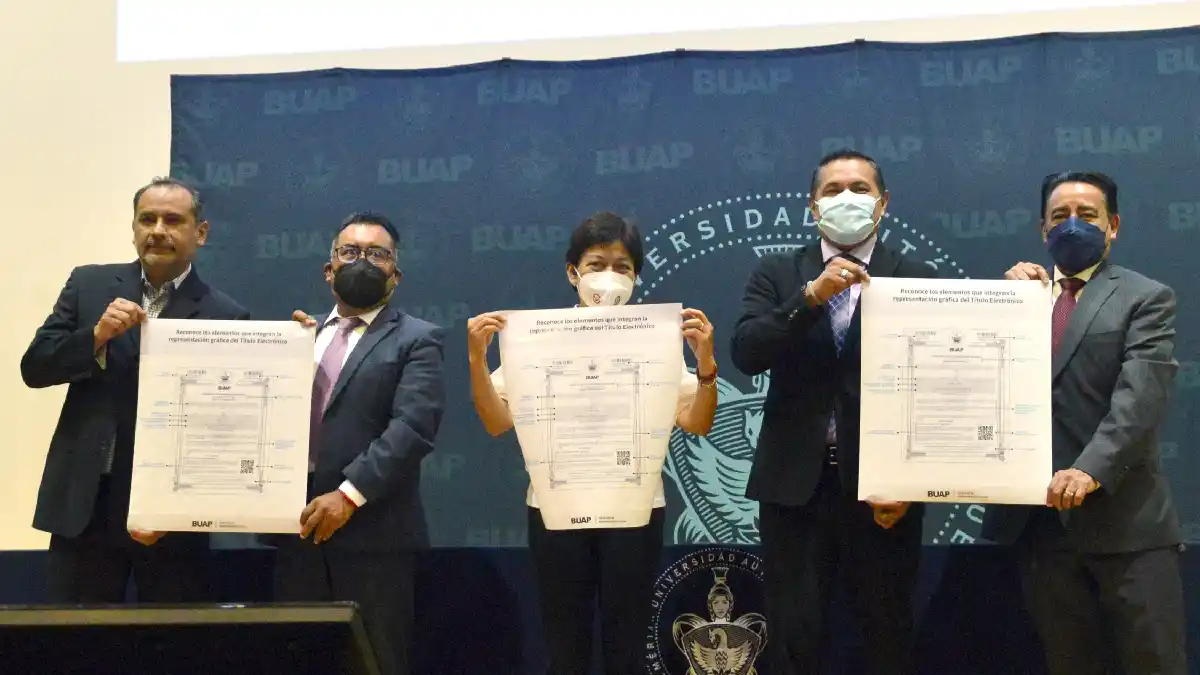 La BUAP presenta el nuevo título profesional electrónico en formato XML y PDF