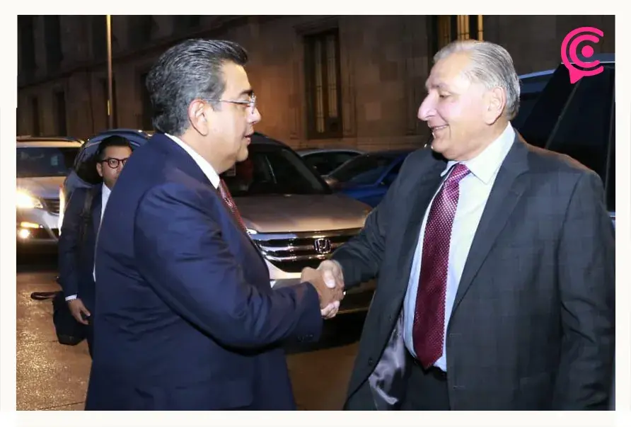 Sergio Salomón Céspedes confía en que AMLO encabece el Desfile del 5 de Mayo.